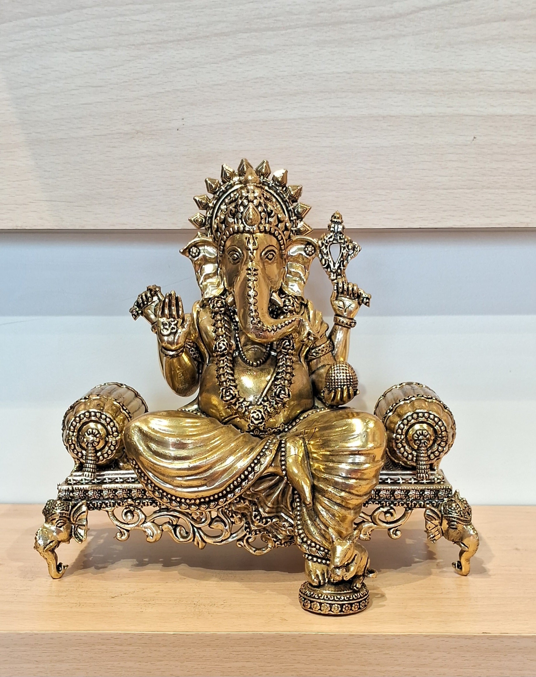 FB-Sofa Ganesha / Vinayagar -7.5"