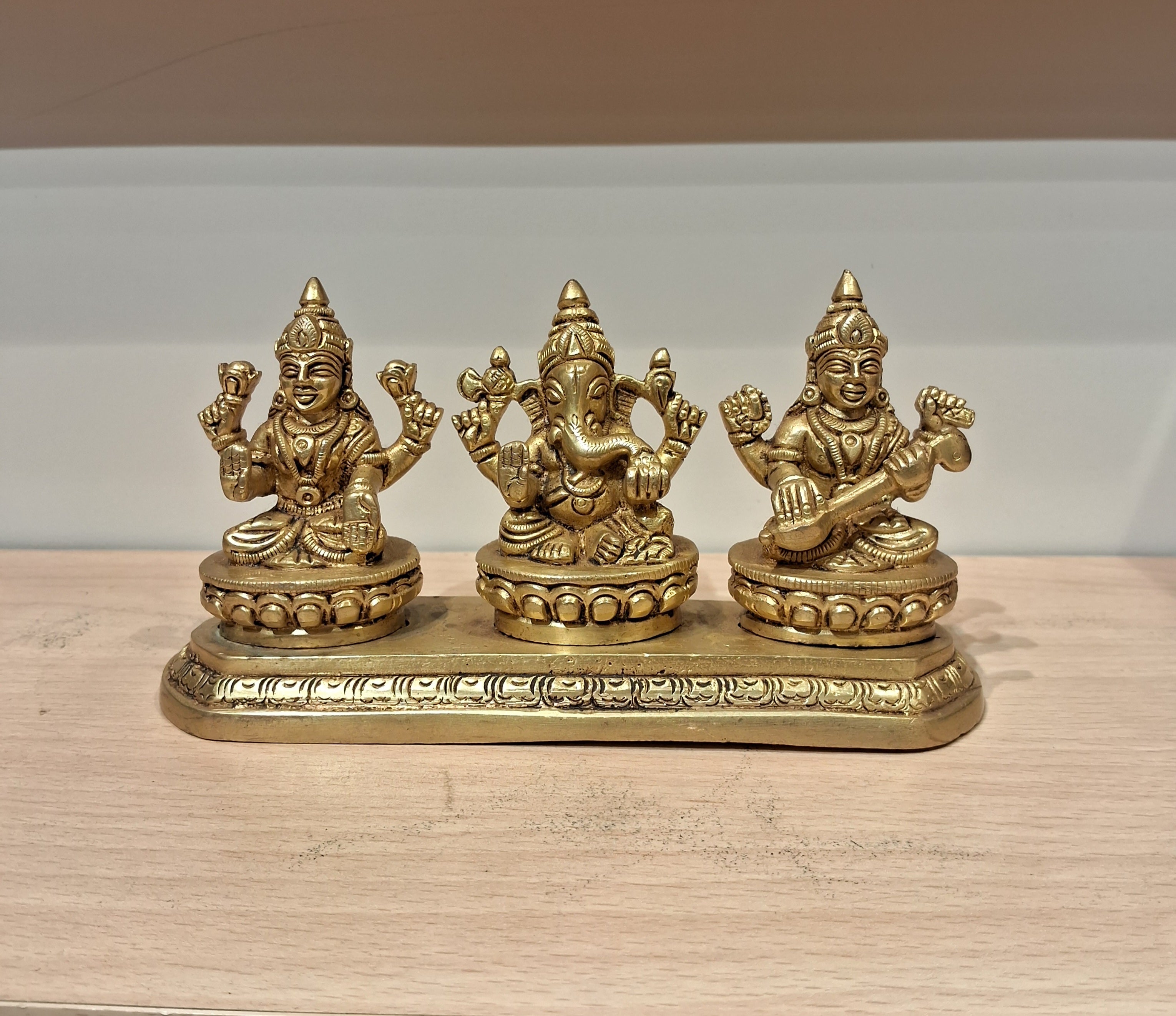 Ganesha / Vinayagar Lakshmi Saraswathi-3.5"