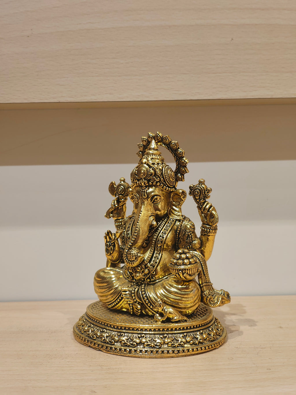 Ganesha / Vinayagar on Oval Base-5'