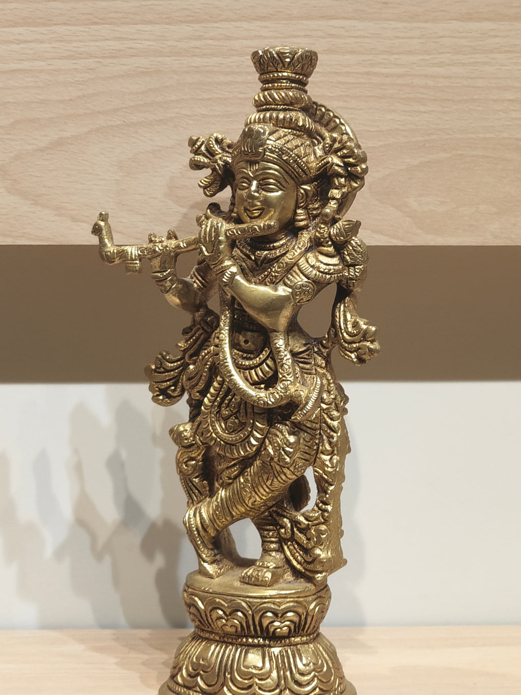 Designed Krishnar-9"