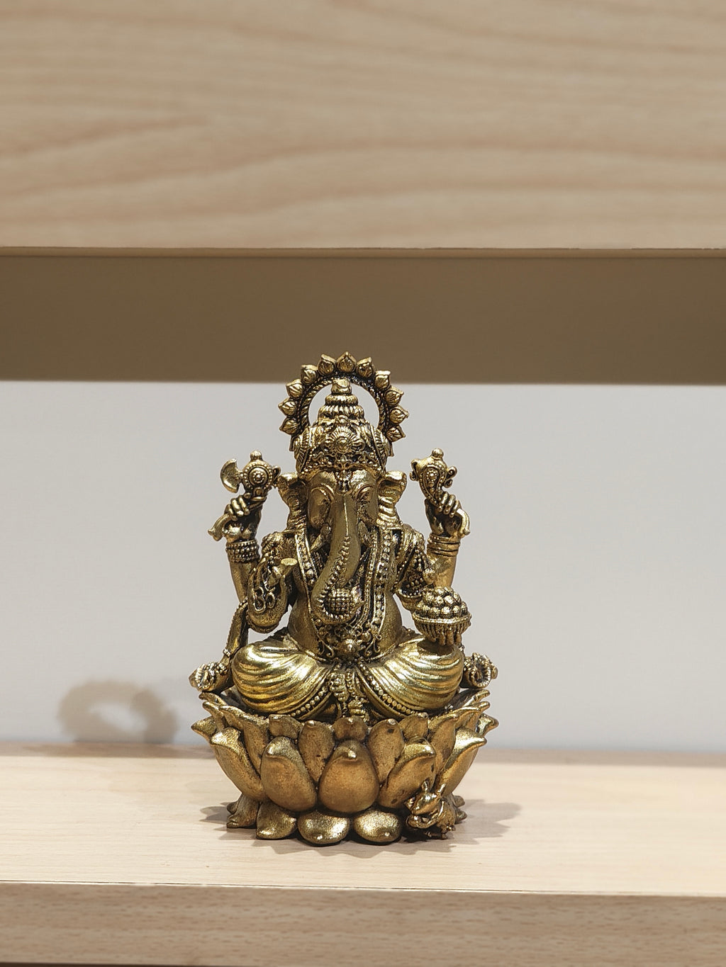 Brass Lotus Base Vinayagar / Ganesha-5"