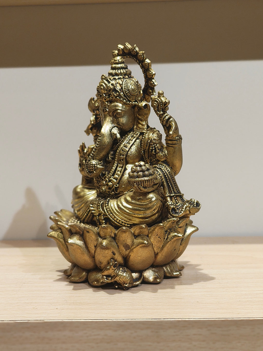 Brass Lotus Base Vinayagar / Ganesha-5"