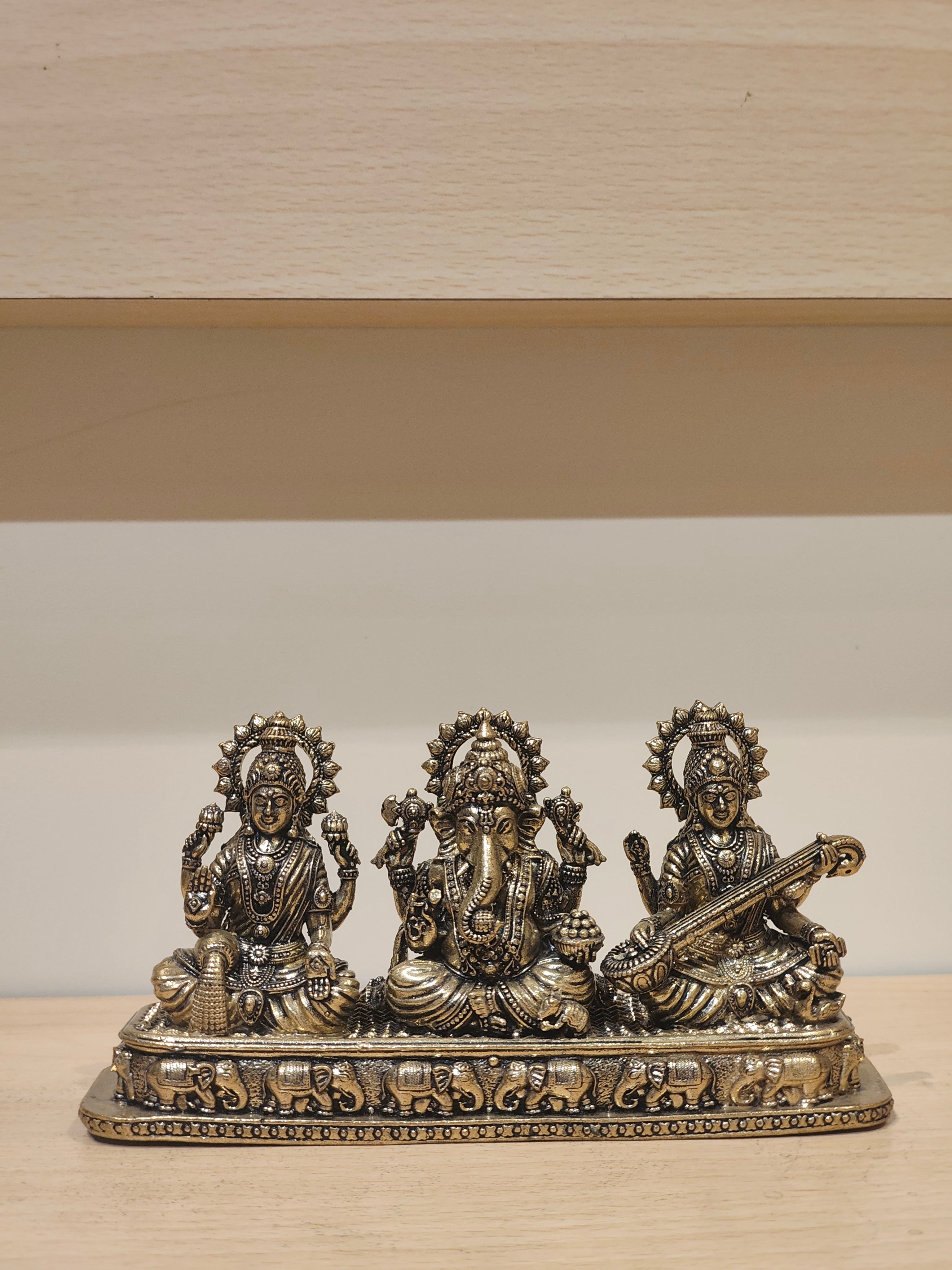 Lakshmi Ganesha / Vinayagar Saraswathi-3"