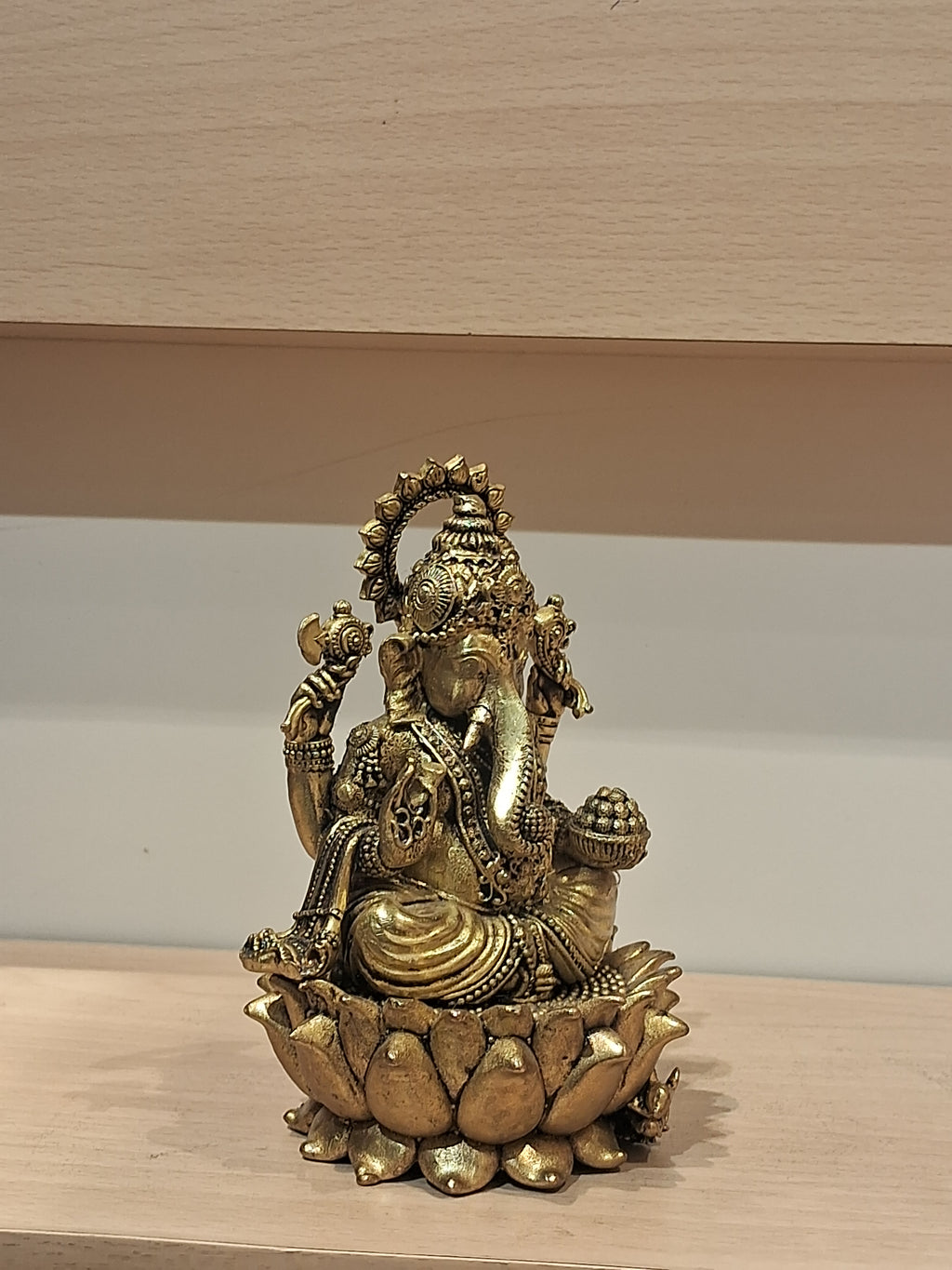 Brass Lotus Base Vinayagar / Ganesha-5"