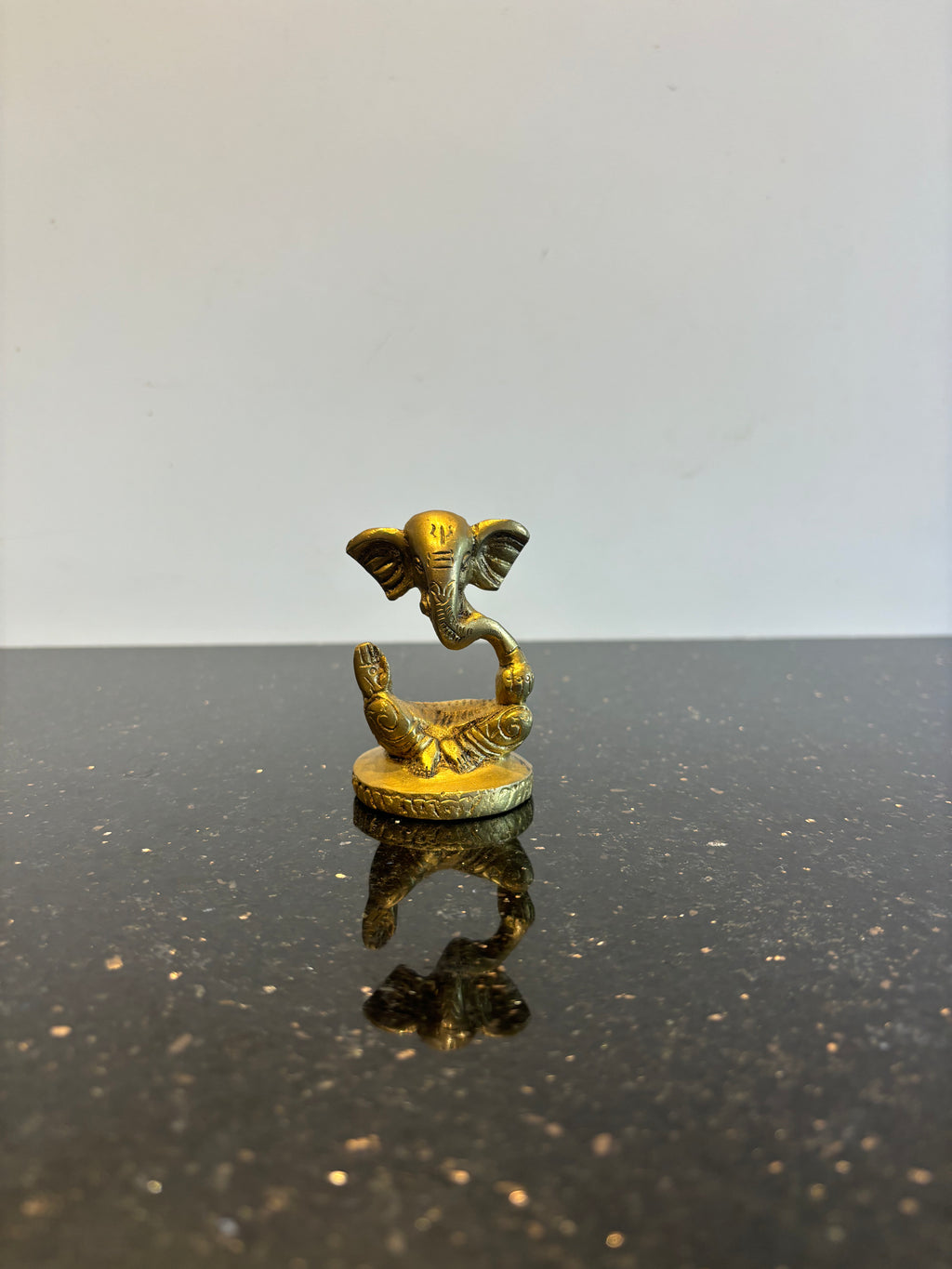 Modern Vinayagar / Ganesha Small-3"