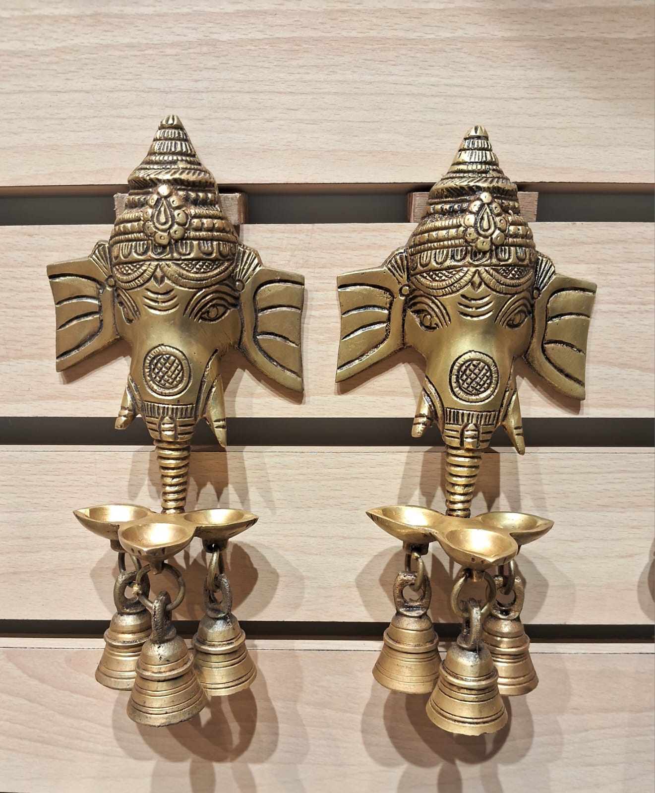 Brass Ganesha/Vinayagar Wallmount Deepam
