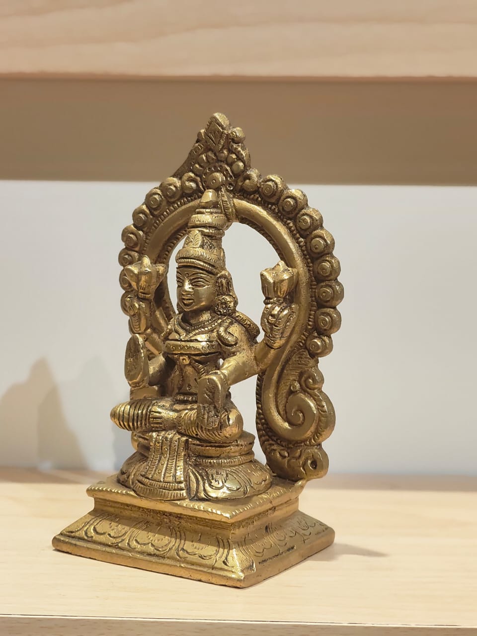 Mahalakshmi with Arch Big